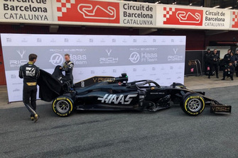 Kevin Magnussen, Haas F1 Team, Romain Grosjean, Haas F1 Team, svelano la nuova Haas VF-19