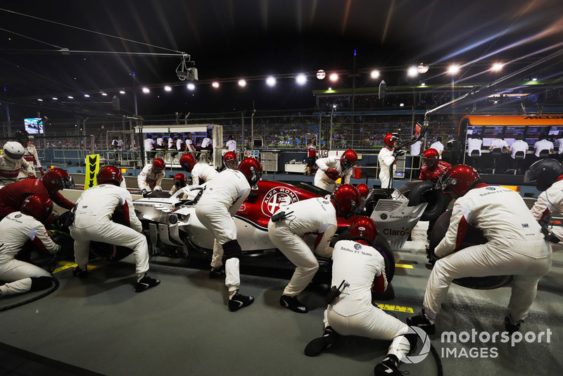 Charles Leclerc, Sauber C37, makes a pit stop