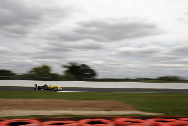 Sacha Fenestraz, Carlin Dallara F317 - Volkswagen