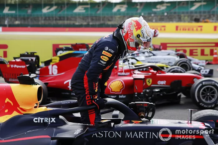 Segundo lugar Max Verstappen, Red Bull Racing, en parc ferme