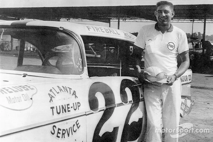 25. Fireball Roberts: 33 Siege