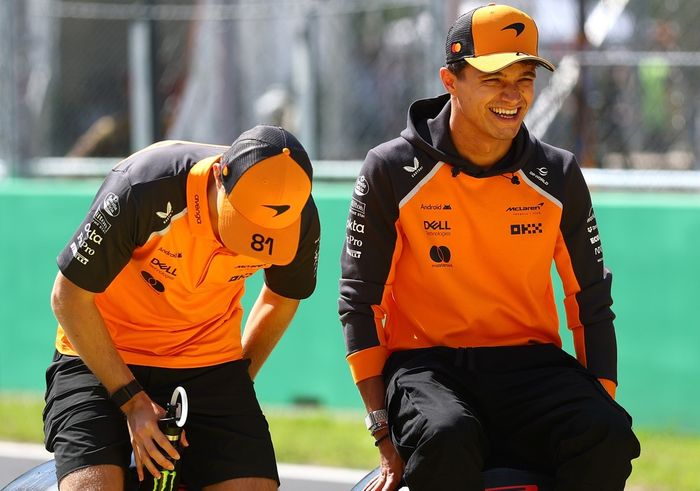 Lando Norris, McLaren, Oscar Piastri, McLaren