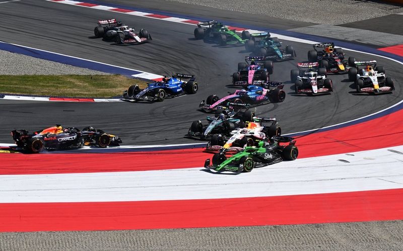 Max Verstappen, Red Bull Racing, Liam Lawson, Racing Bulls Team, Gabriel Bortoleto, Sauber, Andrea Kimi Antonelli, Mercedes