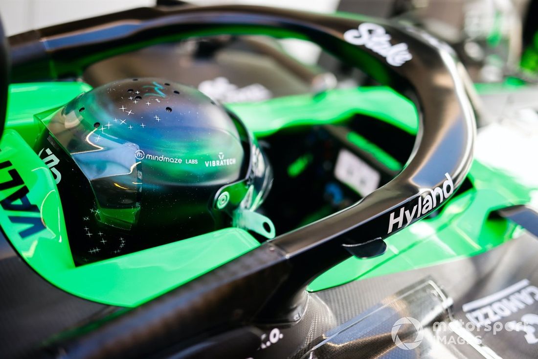 Valtteri Bottas, Stake F1 Team Kick Sauber, en su cabina