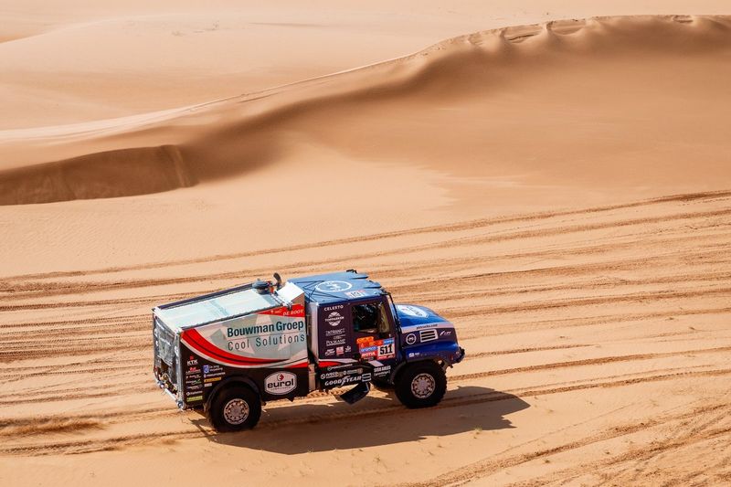 #511 Eurol Team De Rooy Iveco: Mitchel van den Brink, Jarno van de Pol, Moi Torrallardona