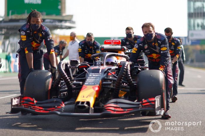 Sergio Pérez, Red Bull Racing RB16B