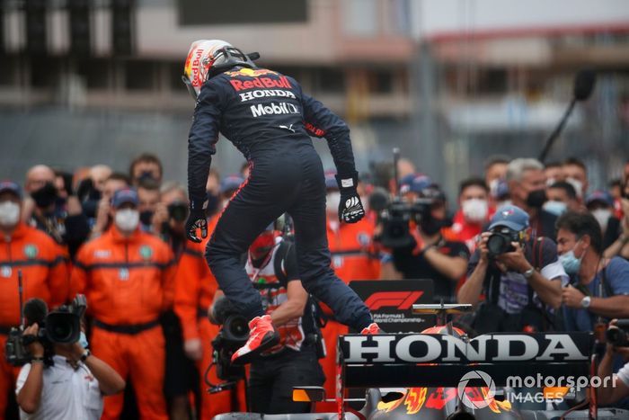Ganador Max Verstappen, Red Bull Racing celebra