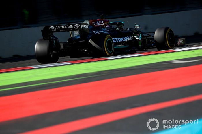 Lewis Hamilton, Mercedes W12