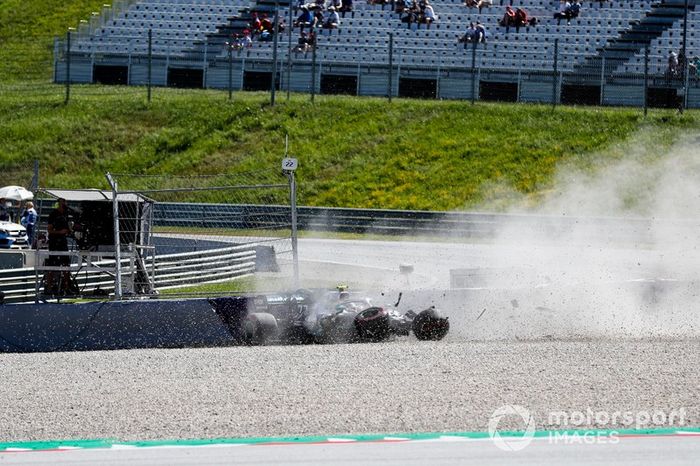 El coche de Valtteri Bottas, Mercedes AMG W10