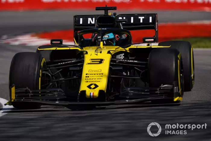 Daniel Ricciardo, Renault R.S.19