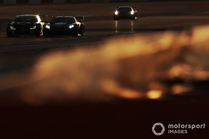 #27 Heart Of Racing Team Aston Martin Vantage AMR LMGT3: Ian James, Daniel Mancinelli, Alex Riberas