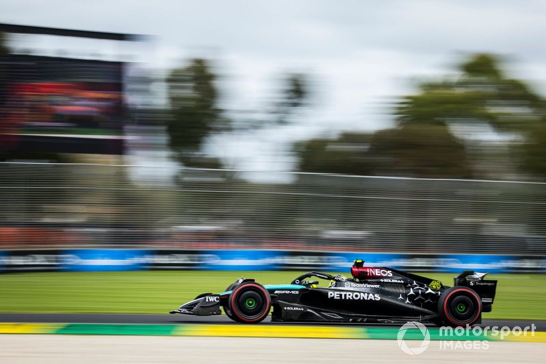 Lewis Hamilton, Mercedes F1 W15