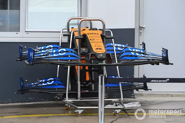 McLaren front wing