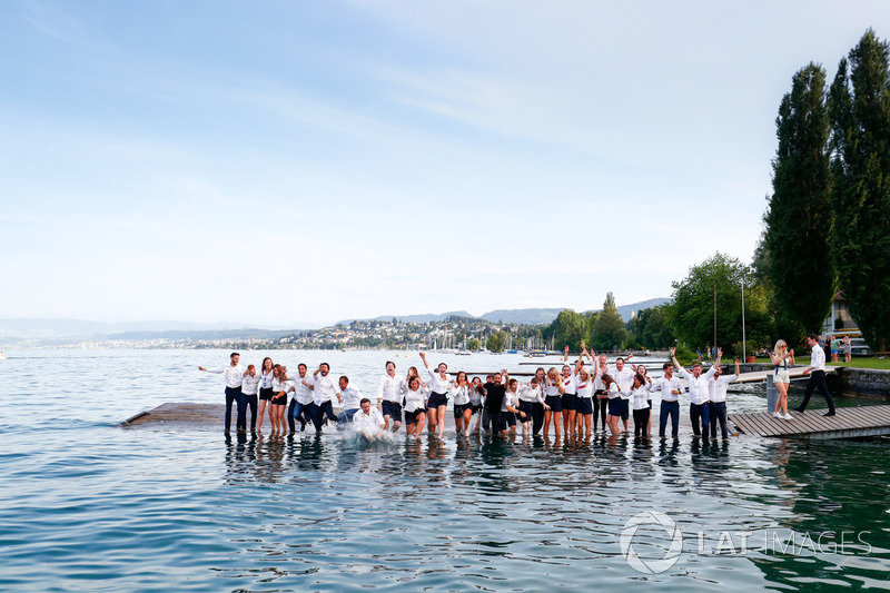 ABB Formula E Team jump into Lake Zurich