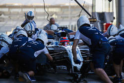 Robert Kubica, Williams FW40, arrêt au stand