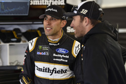 Aric Almirola, Stewart-Haas Racing, Ford Fusion Smithfield