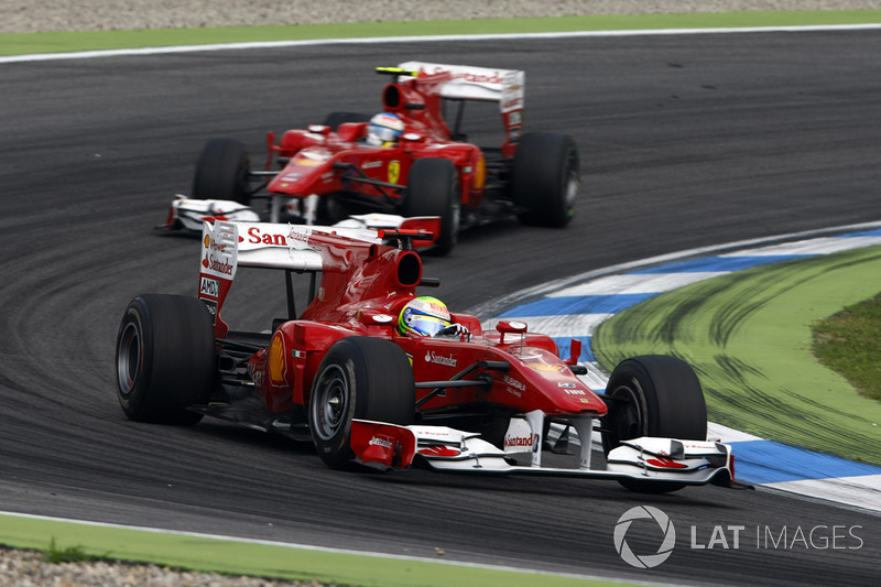 2010: Ferrari F10 (пять побед, 3-е место в КК)
