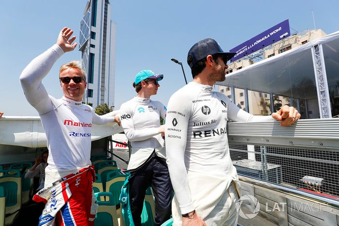 Felix Rosenqvist, Mahindra Racing, Oliver Turvey, NIO Formula E Team, Nicolas Prost, Renault e.Dams en el desfile