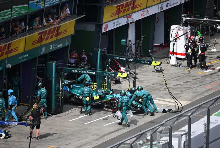 Fernando Alonso, Aston Martin Racing
