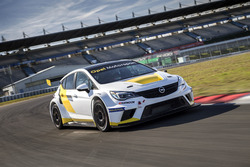 Opel Astra TCR