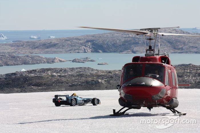 Di Grassi pilota un Fórmula E en el Ártico