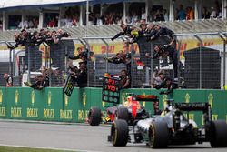 Max Verstappen, Red Bull Racing RB12 celebrates his third position at the end of the race