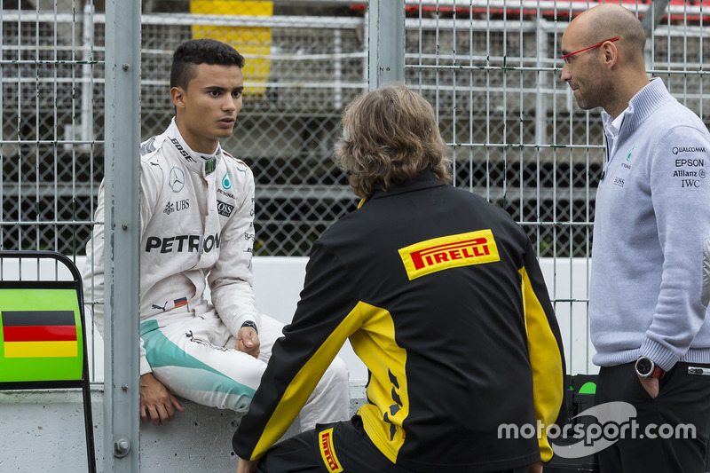 Pascal Wehrlein, Mercedes F1 Team test 2017-spec Pirelli-banden