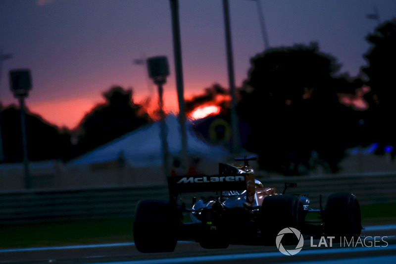 Fernando Alonso, McLaren MCL32