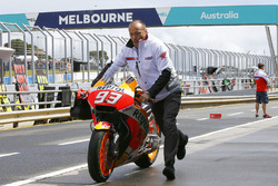 La moto accidentée de Marc Marquez, Repsol Honda Team