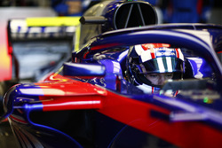 Pierre Gasly, Toro Rosso, en su cabina
