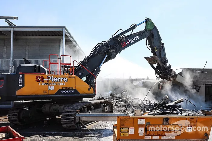 Demolición del Paddock