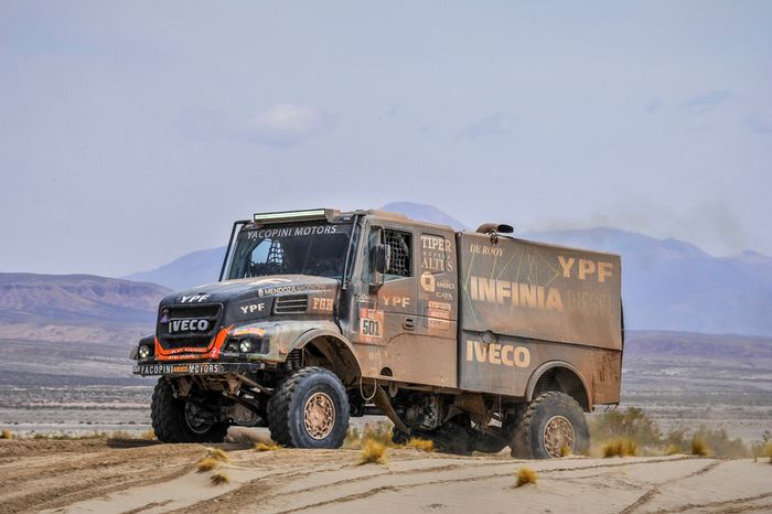 #501 Team De Rooy Iveco: Federico Villagra, Ricardo Torlaschi, Adrian Yacopini