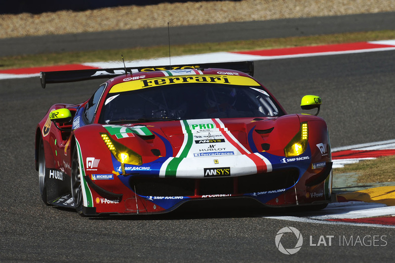 #71 AF Corse Ferrari 488 GTE: Davide Rigon, Sam Bird