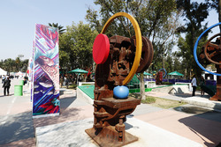 Des sculptures sur l'Autodromo Hermanos Rodriguez
