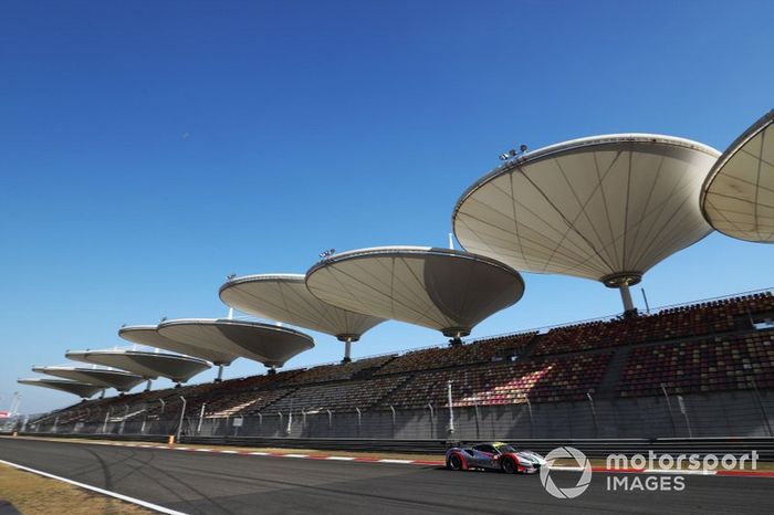 #54 AF Corse Ferrari 488 GTE EVO: Thomas Flohr, Francesco Castellacci, Giancarlo Fisichella 