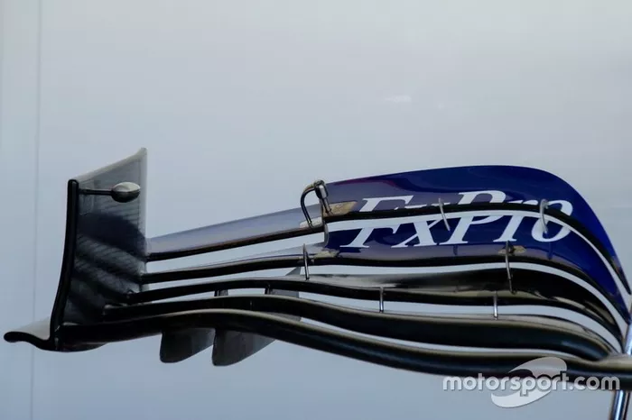 McLaren MCL34: Frontflügel