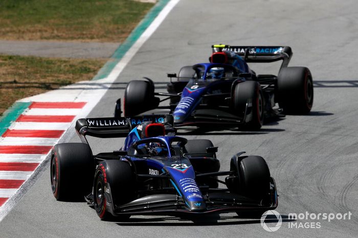 Alex Albon, Williams FW44, Nicholas Latifi, Williams FW44 