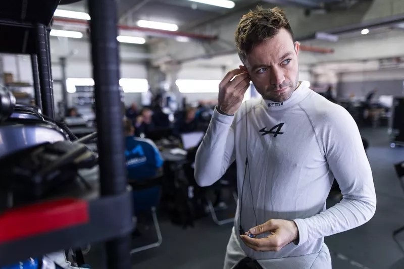 Matthieu Vaxiviere, Alpino