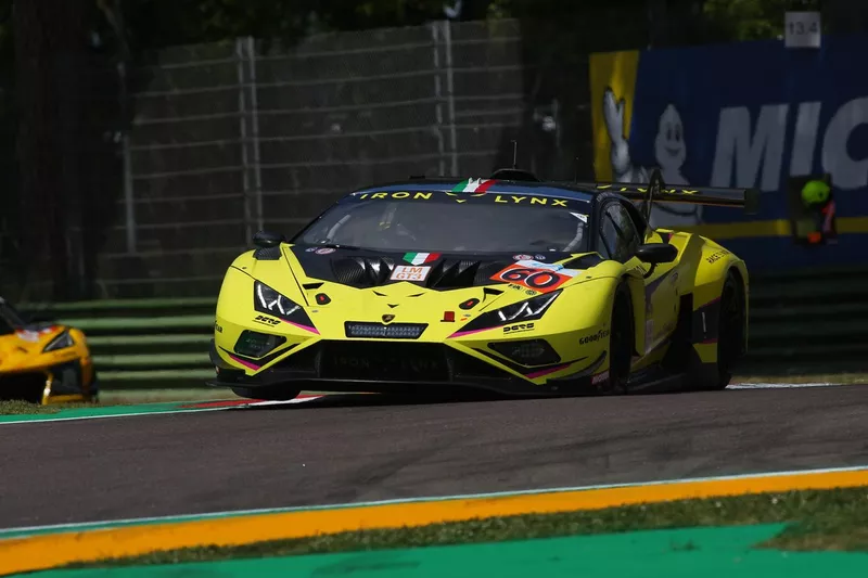 #60 Iron Lynx Lamborghini Huracan LMGT3 Evo2: Claudio Schiavoni, Matteo Cressoni, Franck Perera