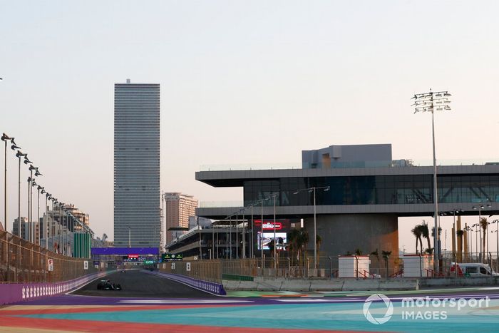 Valtteri Bottas, Mercedes W12