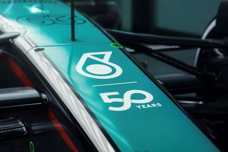 La livrée spéciale de la Mercedes W15 
