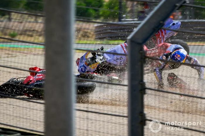 Francesco Bagnaia, Ducati Team, Alex Marquez, Gresini Racing crash.