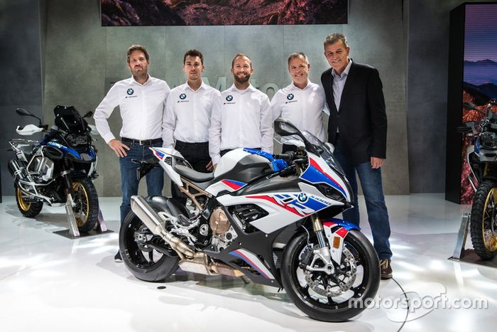 Marc Bongers, BMW Motorrad Motorsport Director, Markus Reiterberger, Tom Sykes, Shaun Muir, Team Director, Dr. Markus Schramm, jefe de BMW Motorrad 