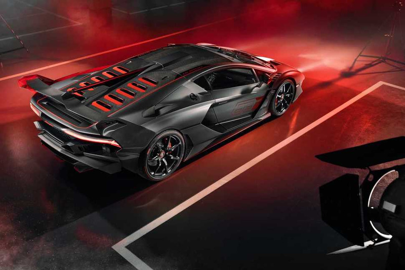 Lamborghini SC18