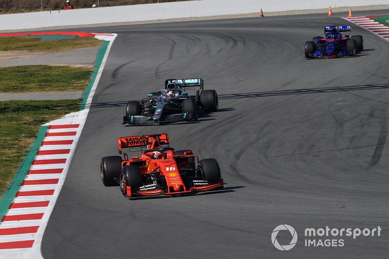 Charles Leclerc, Ferrari SF90, Lewis Hamilton, Mercedes-AMG F1 W10