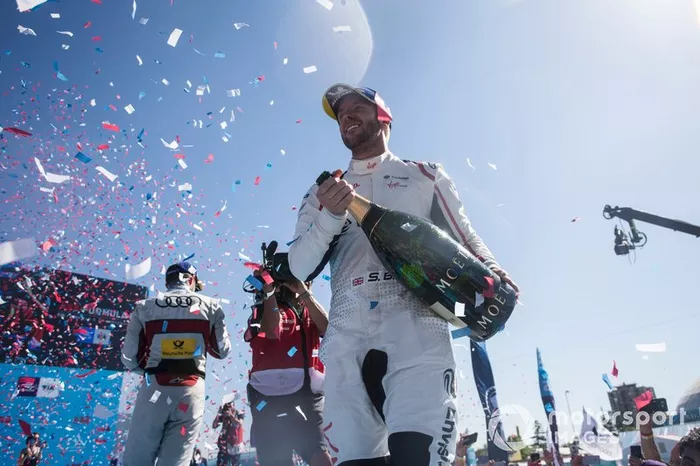 Ganador, Sam Bird, Envision Virgin Racing celebra