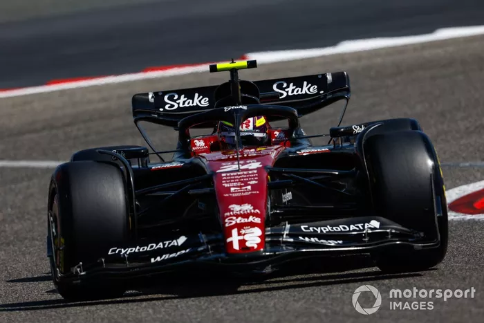Zhou Guanyu, Alfa Romeo C43