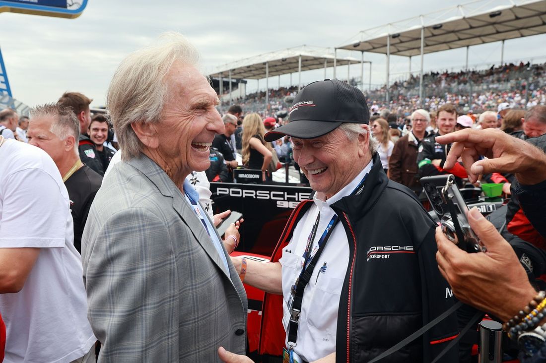 Derek Warwick, Dr. Wolfgang Porsche