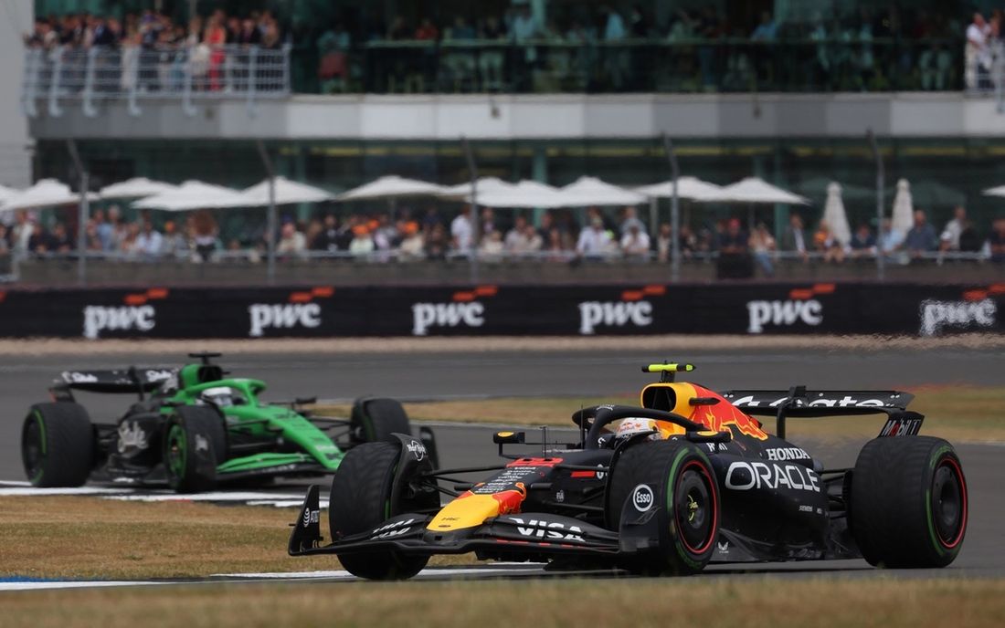 Nico Hulkenberg, Sauber, Yuki Tsunoda, Red Bull Racing Team