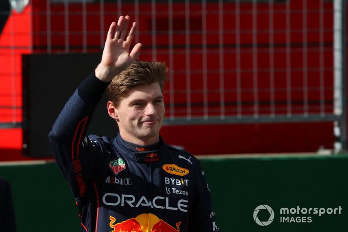 Ganador de la carrera Sprint Max Verstappen, Red Bull Racing en Parc Ferme